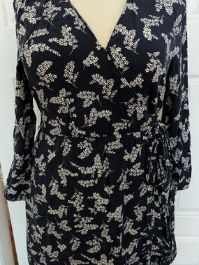 GAP Navy Wrap Dress with Cream Floral Print